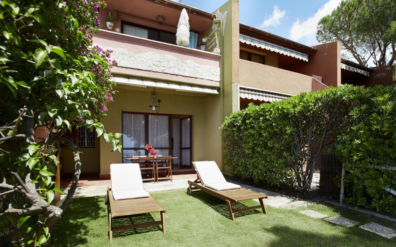 Pinus Village Sea Front Apartment พูลา ภายนอก รูปภาพ